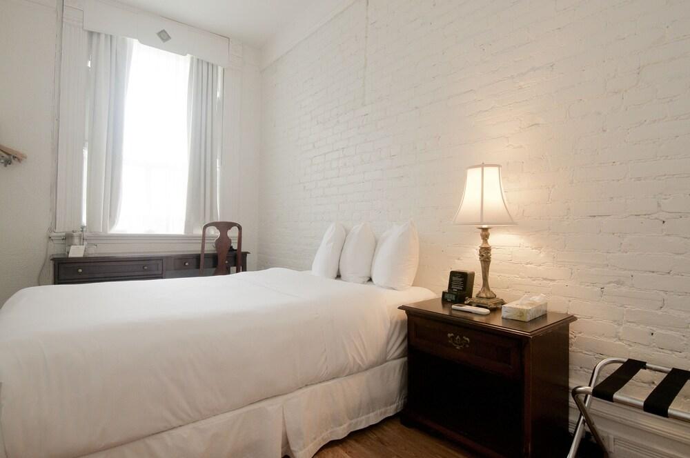 Ambrose House & Cafe - Self Check-In Guesthouse Montreal Exteriér fotografie