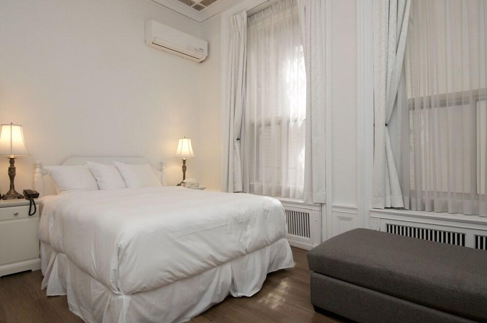 Ambrose House & Cafe - Self Check-In Guesthouse Montreal Exteriér fotografie